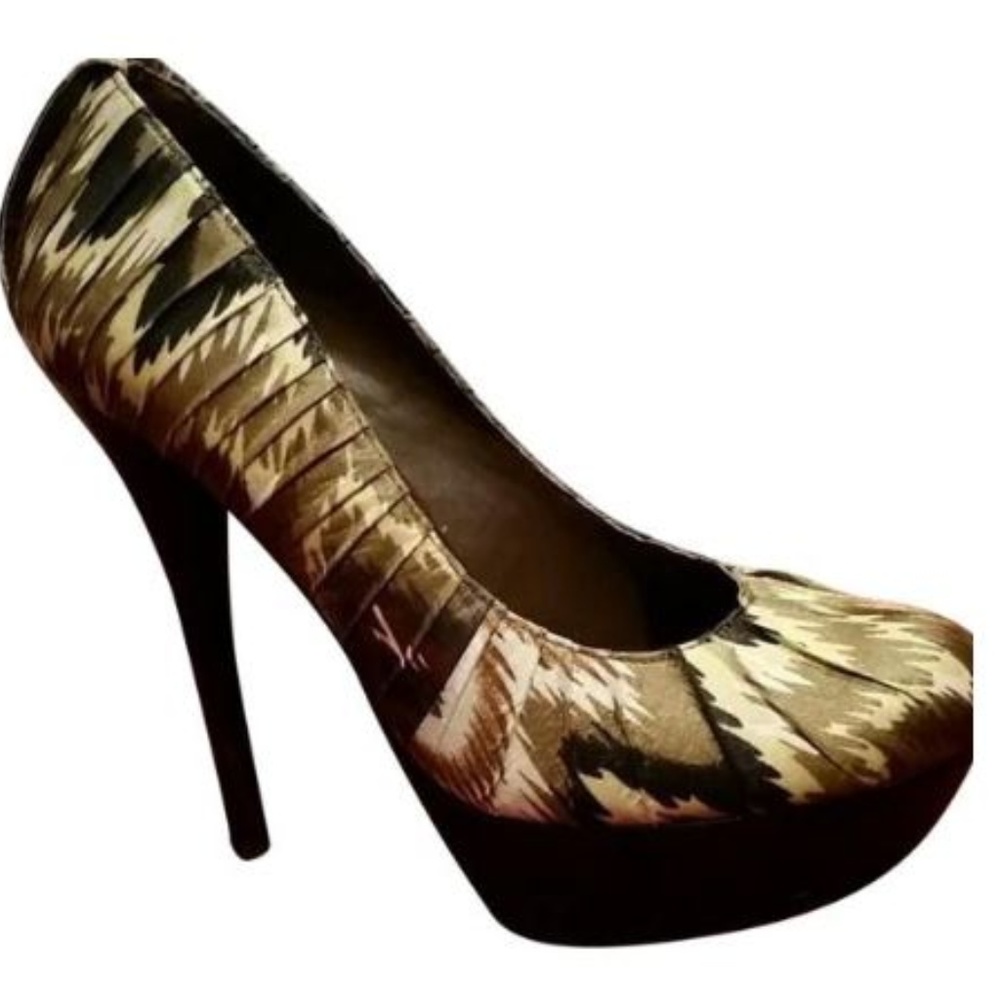 2 x $15 Aldo multi color platform pump